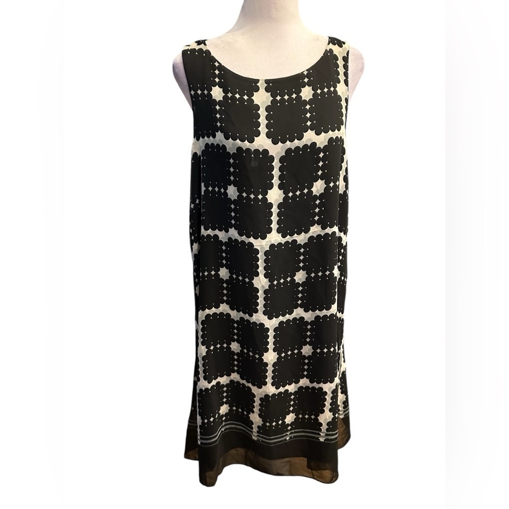 Max Studio Black and White Sleeveless Dress size L